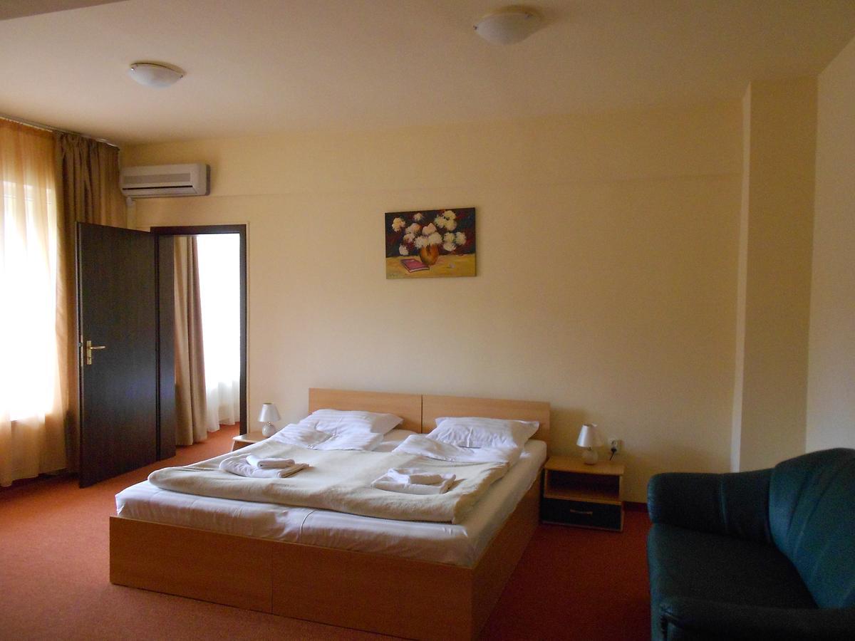 Hotel Diana Geoagiu Băi Esterno foto